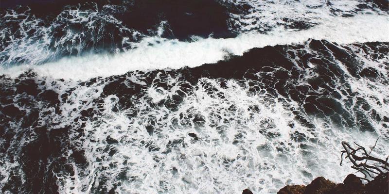 智造升级,质效双赢:武汉金诺工业机器人如何重塑汽车焊接与喷涂自动化生产线